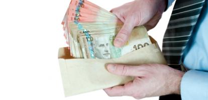 Ontario’s Tax on the Rich: Grasping at Straw Men